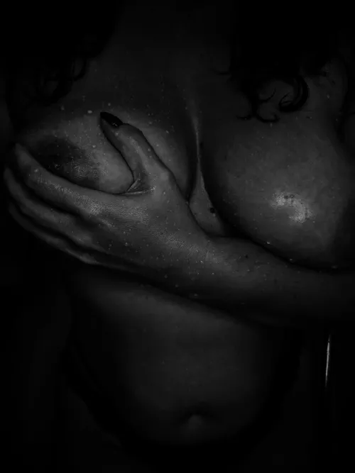 Hold by Rich-Protection2188