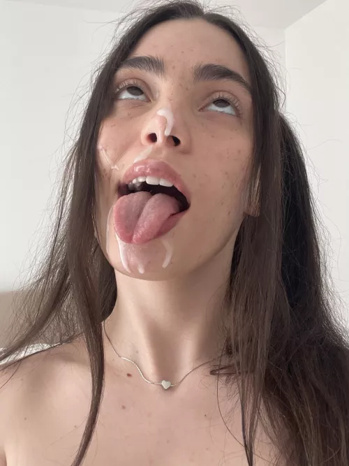 I'm cumming from your cum on my face by BatteredCadaver