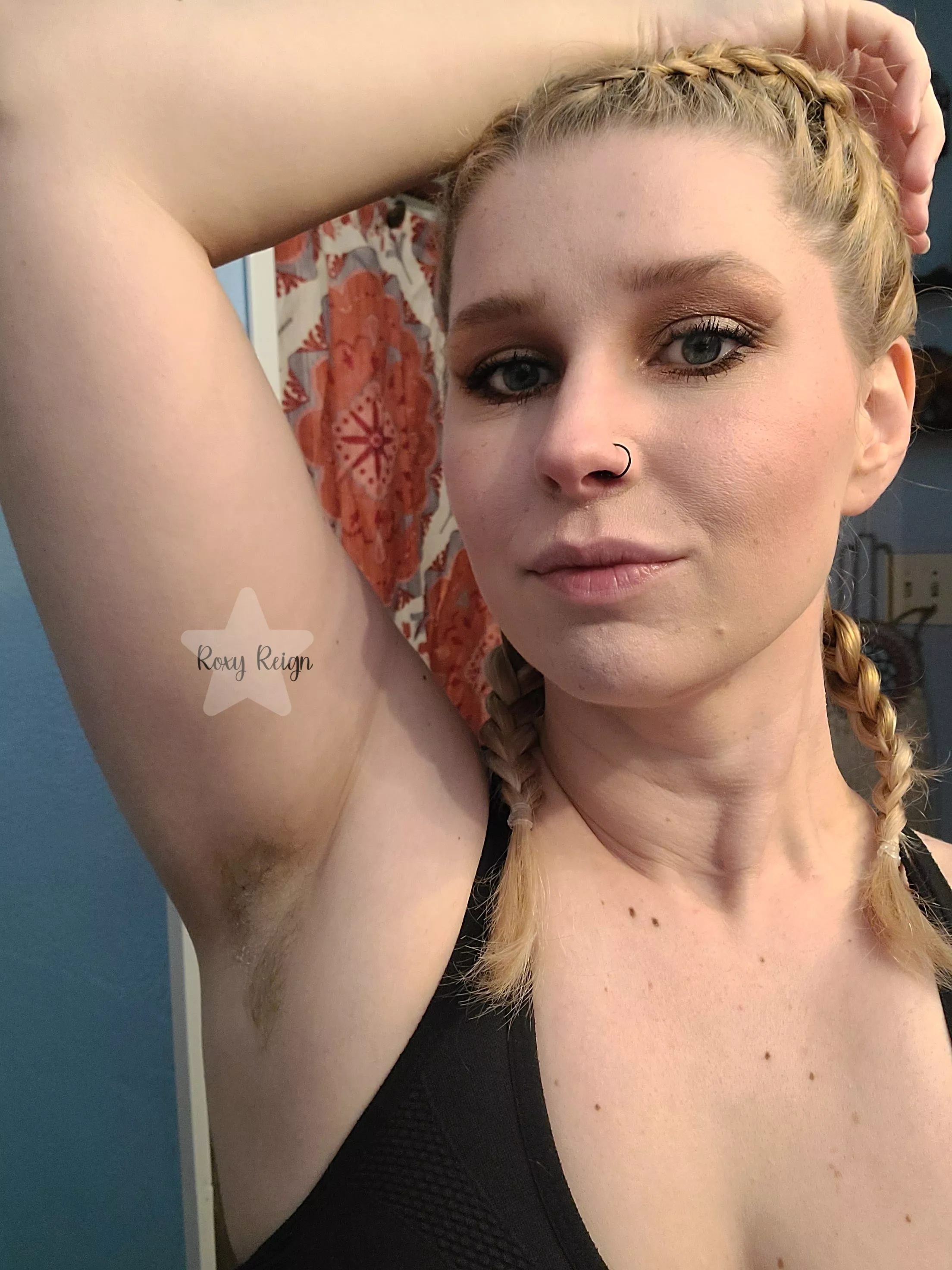 It's really starting to get long. I love it! posted by RoxyReign18