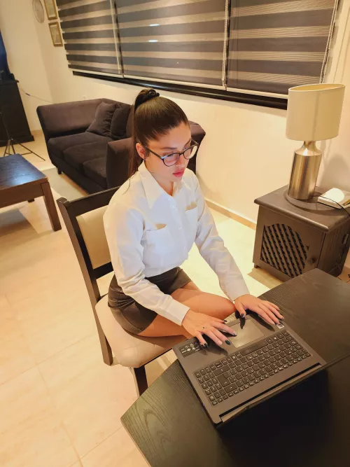 IUTR hot secretary by ruraliceber