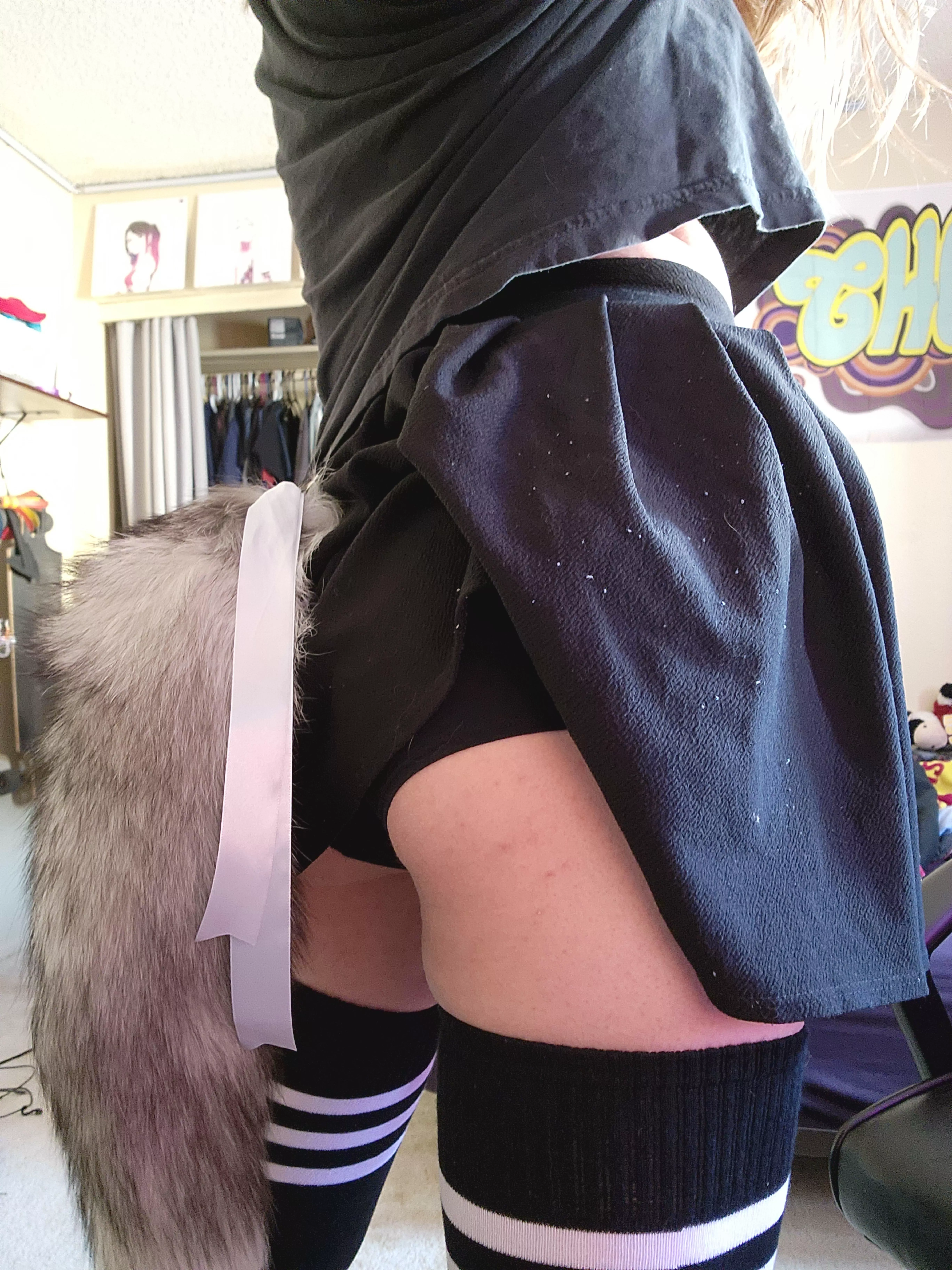 New tail is here! ❤️ posted by AlexCutieF