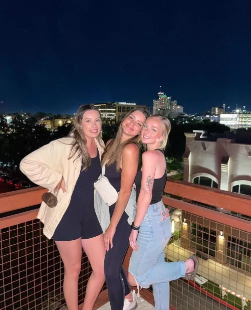 On the balcony by Catm_instructor