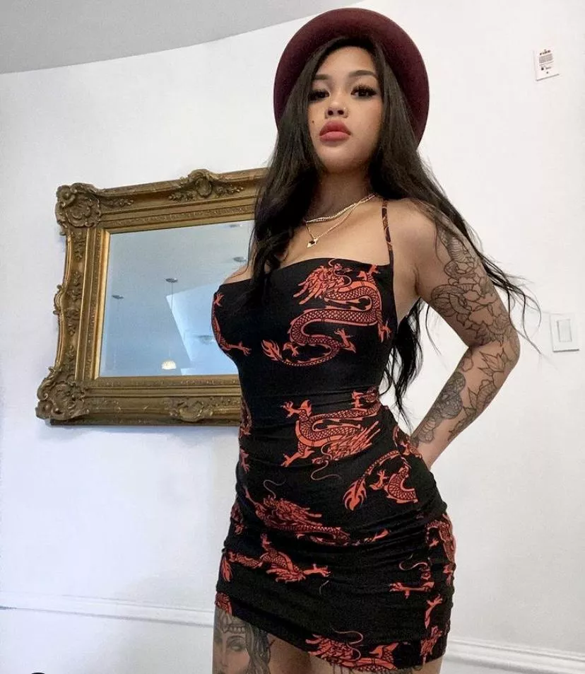 @polydreamgirls I tip my hat to you! posted by PolyDreamHouse