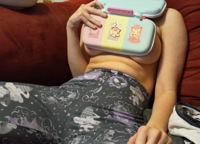 The case is [f]or holding this Switch :3 by AceintheSole