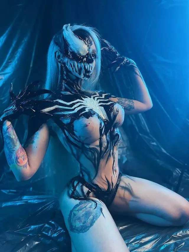 Venom by Leah posted by Slygirl997