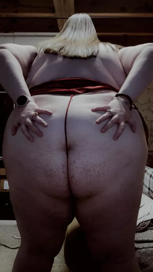 any time you get to see my ass is a good time, right? by miaacloverr