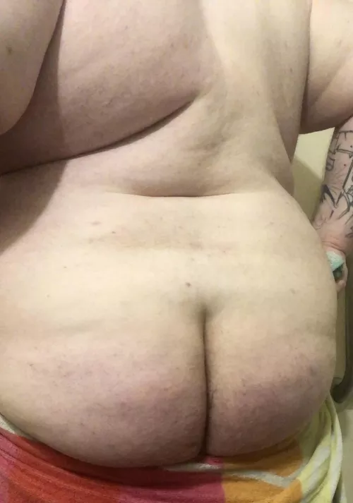 Come Shower With Me? by Gamer_Grills