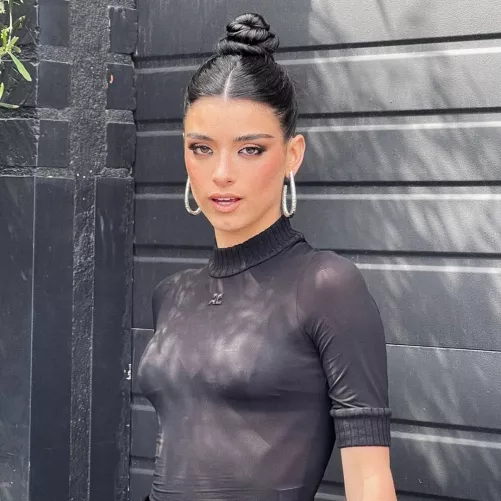 Dixie D'Amelio by [deleted]