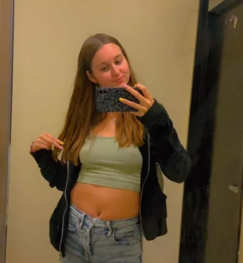 Do you like what you see by Hot_Argument_2020