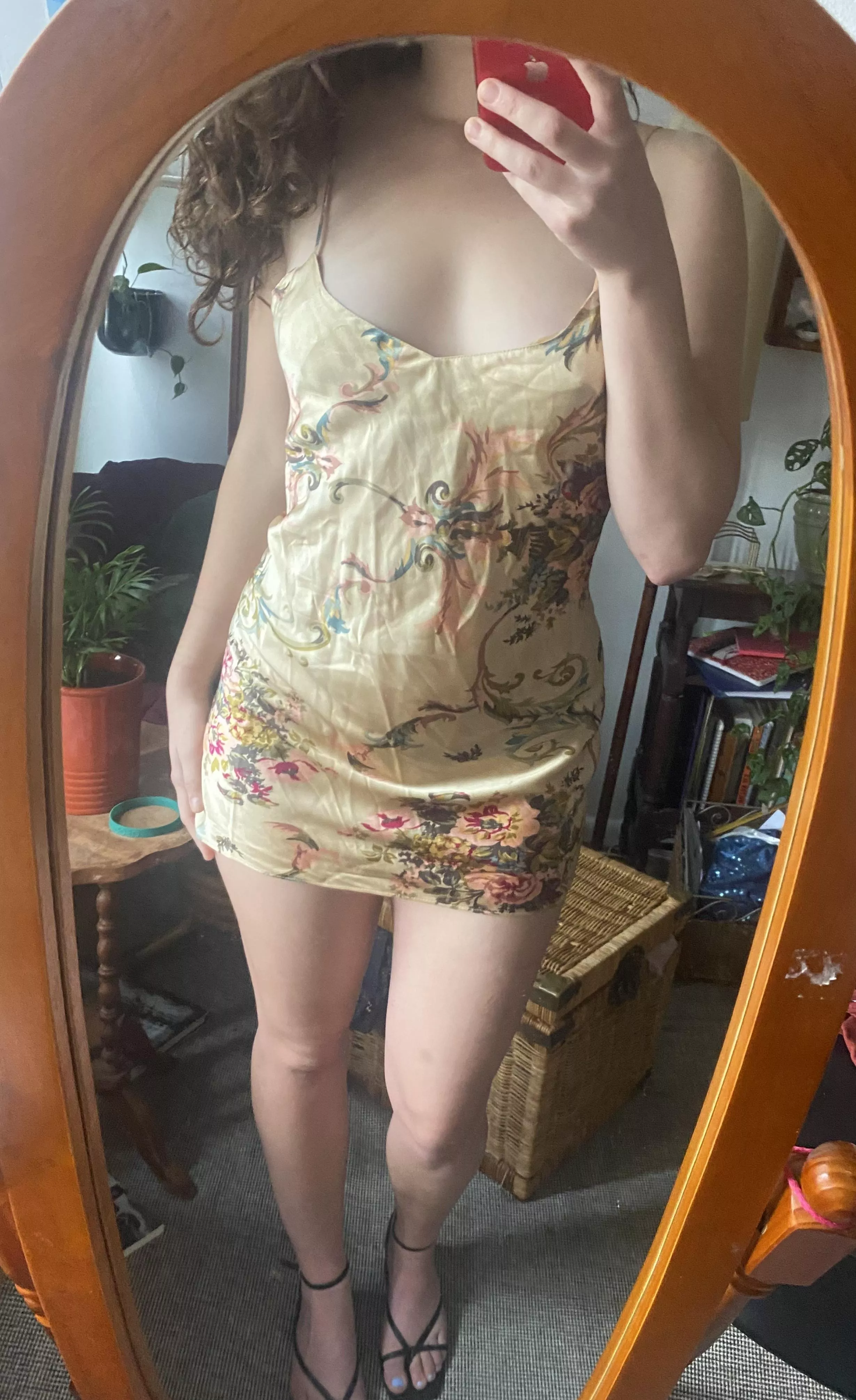 Do you think this dress would be cute for my hinge date later tonight?? <33 posted by OFbbAria