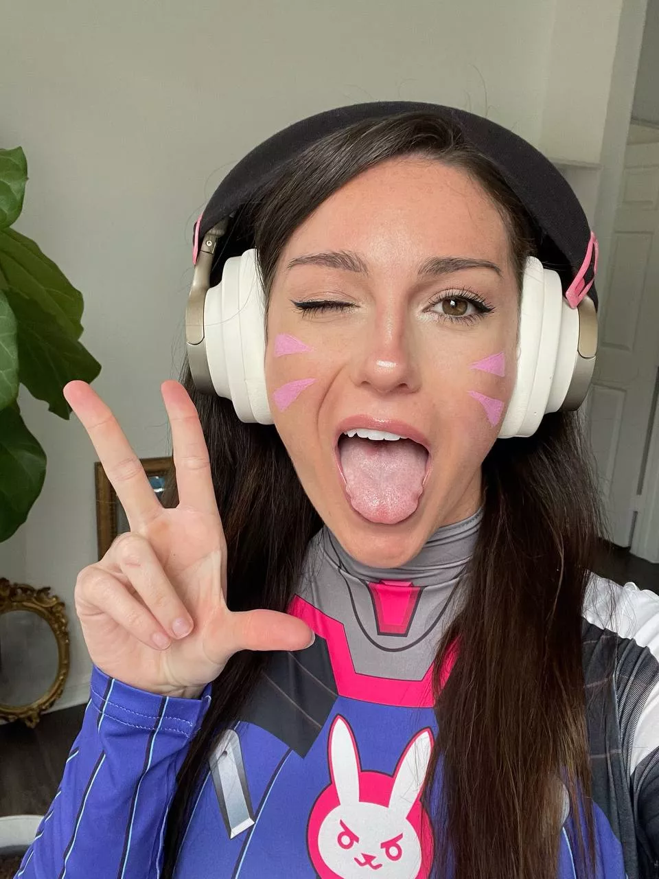 DVA by Lexy posted by Lexyforester