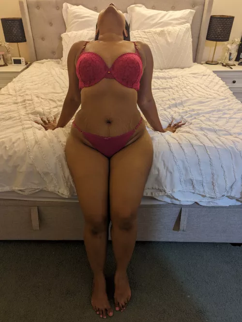 Happy Sunday everyone 😘🫦 by milfchocxx