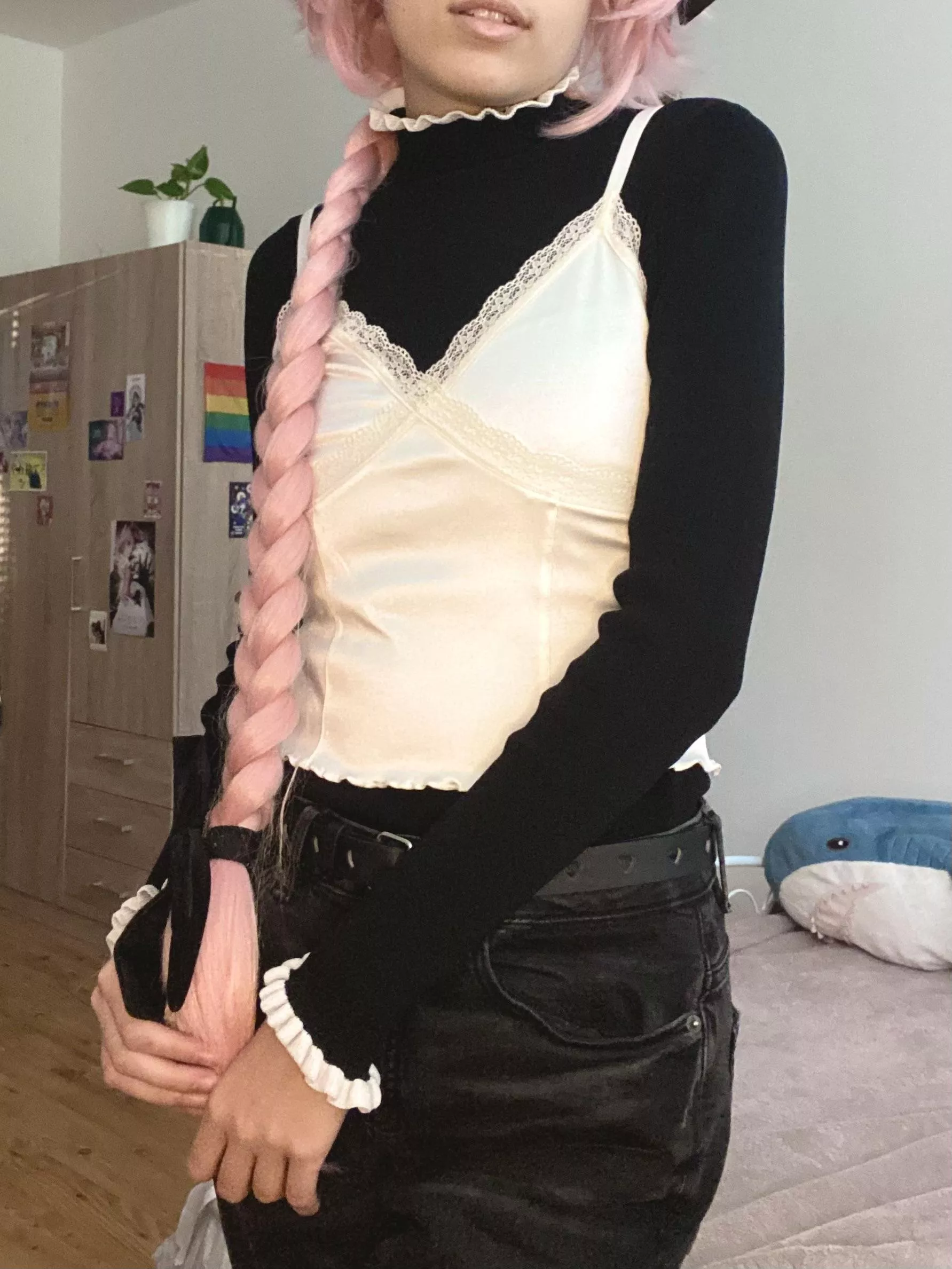 hii (say it back?) 🥺 posted by astolfo__69