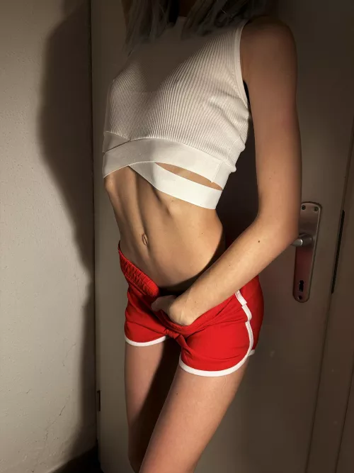 I know I know I'm so tight by skinny_slutty_teen