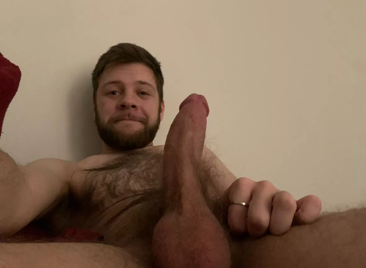 in bed with a hard dick and chesthair out. 🤤 posted by QuantityNaive9107
