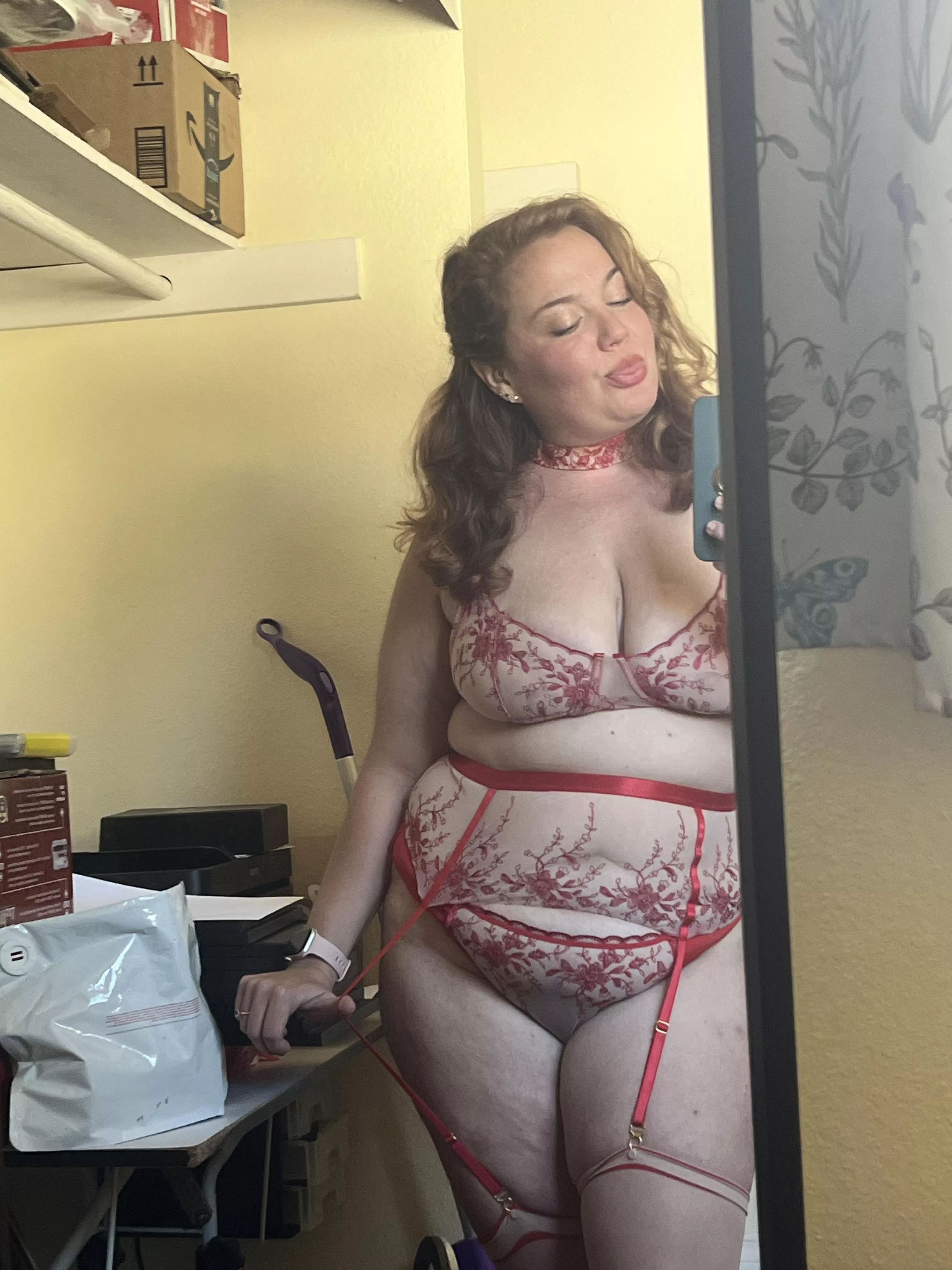 New lingerie set who this? Which part is your favorite 😏 posted by joyxstix