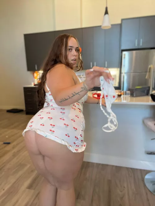 No panties means no problems :) by YummyAnaliyah