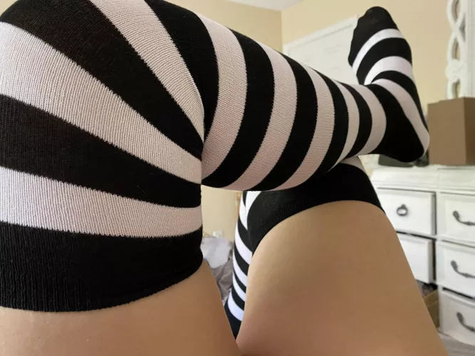 Ready for this view by FootmodelJanet