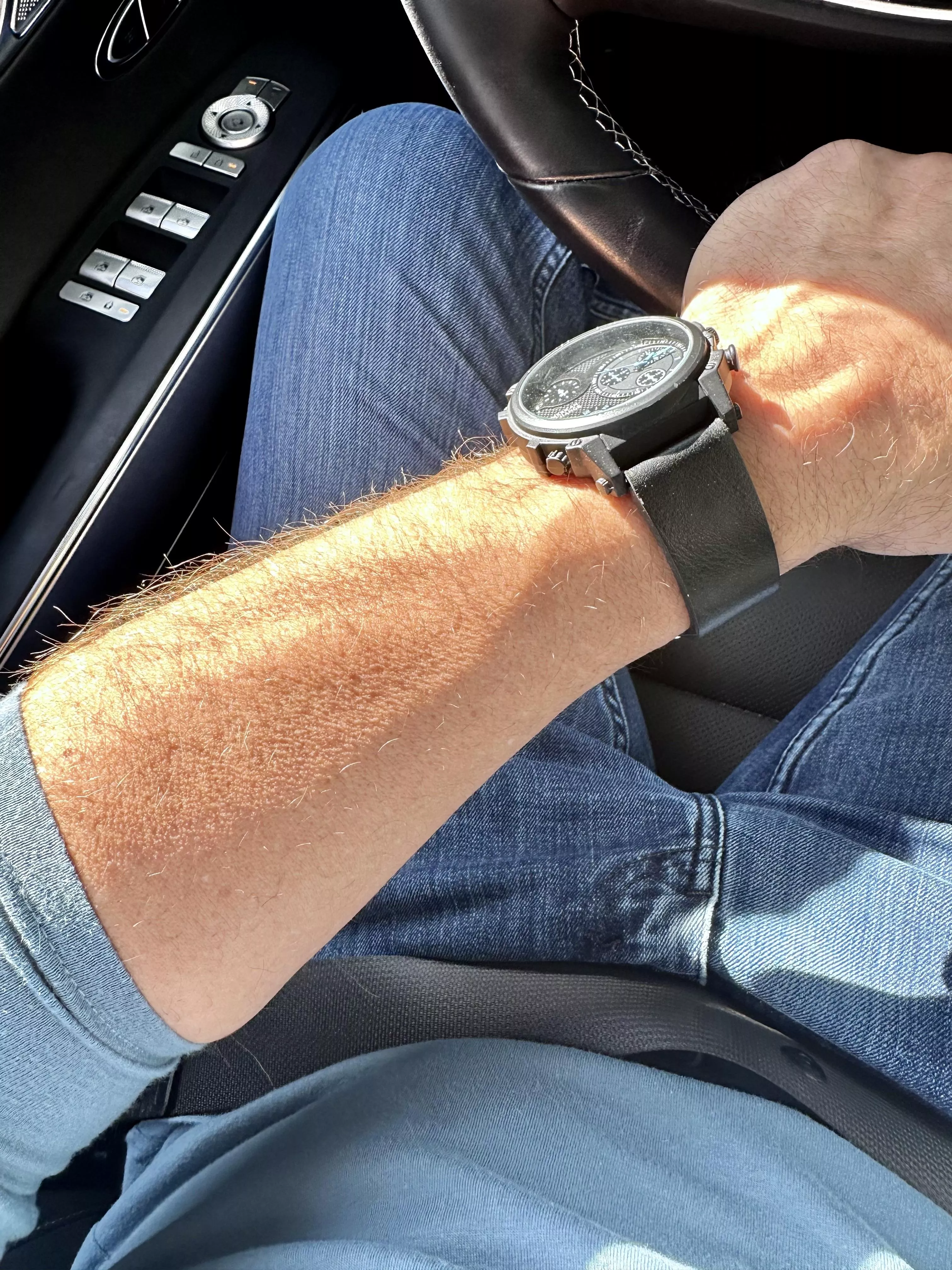 Running errands. Want to give me a hand? posted by Heywood-j-blome