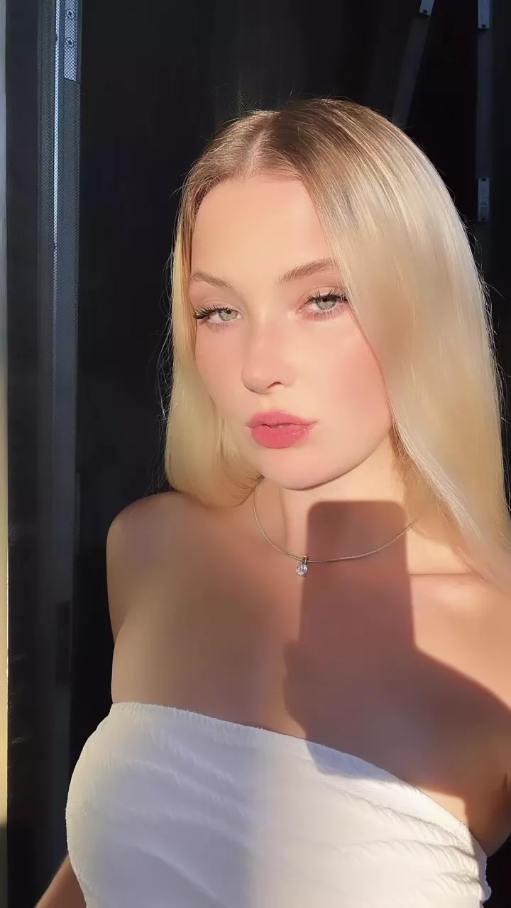 Sage Tullis [2023-11-04] posted by x---1