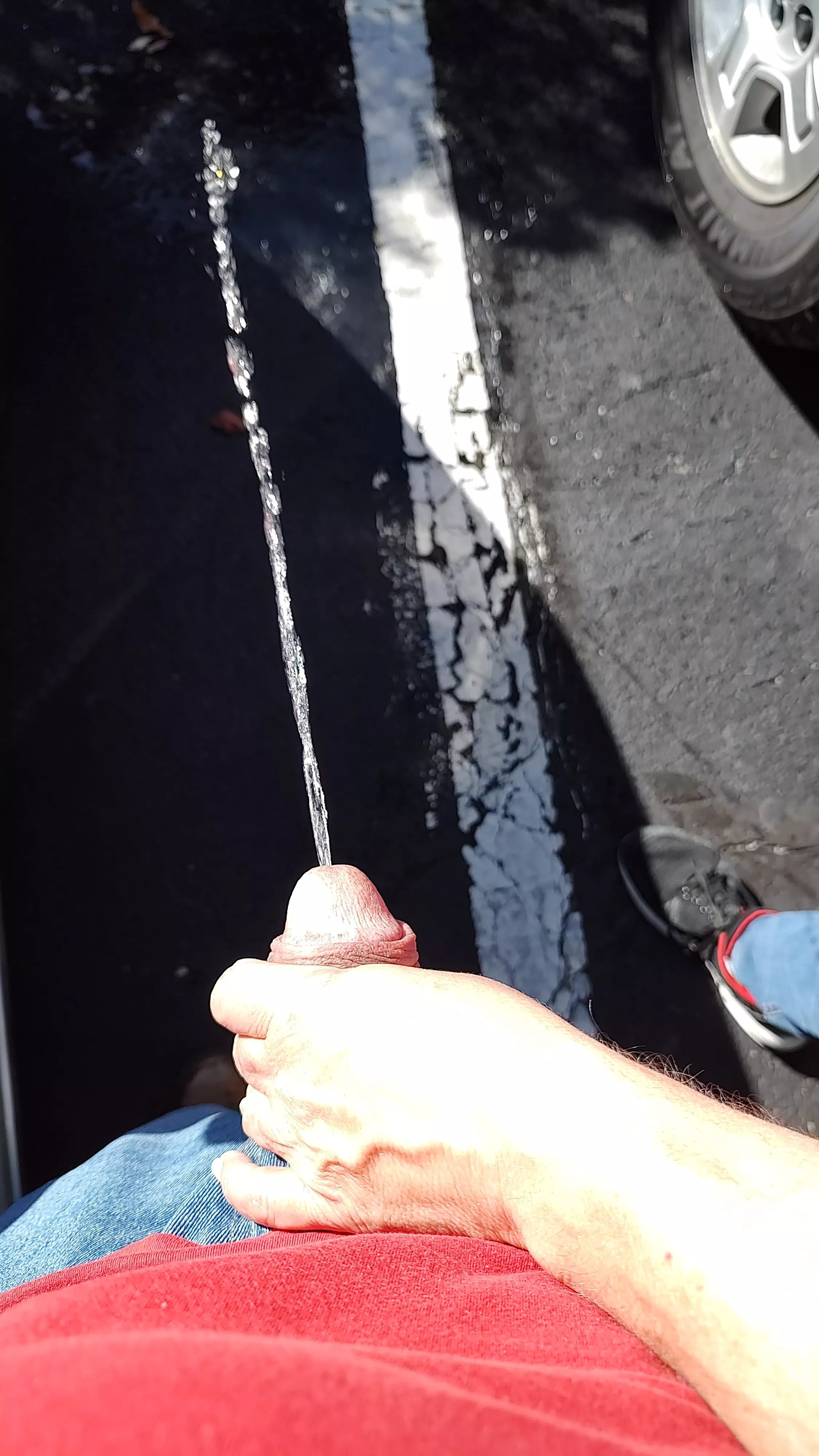 Got cought whipping my cock out in the university parking lot and offered to help me 🔥 posted by outlawBW1776