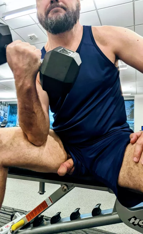 Had a slight wardrobe malfunction at the gym this morning by retirefever