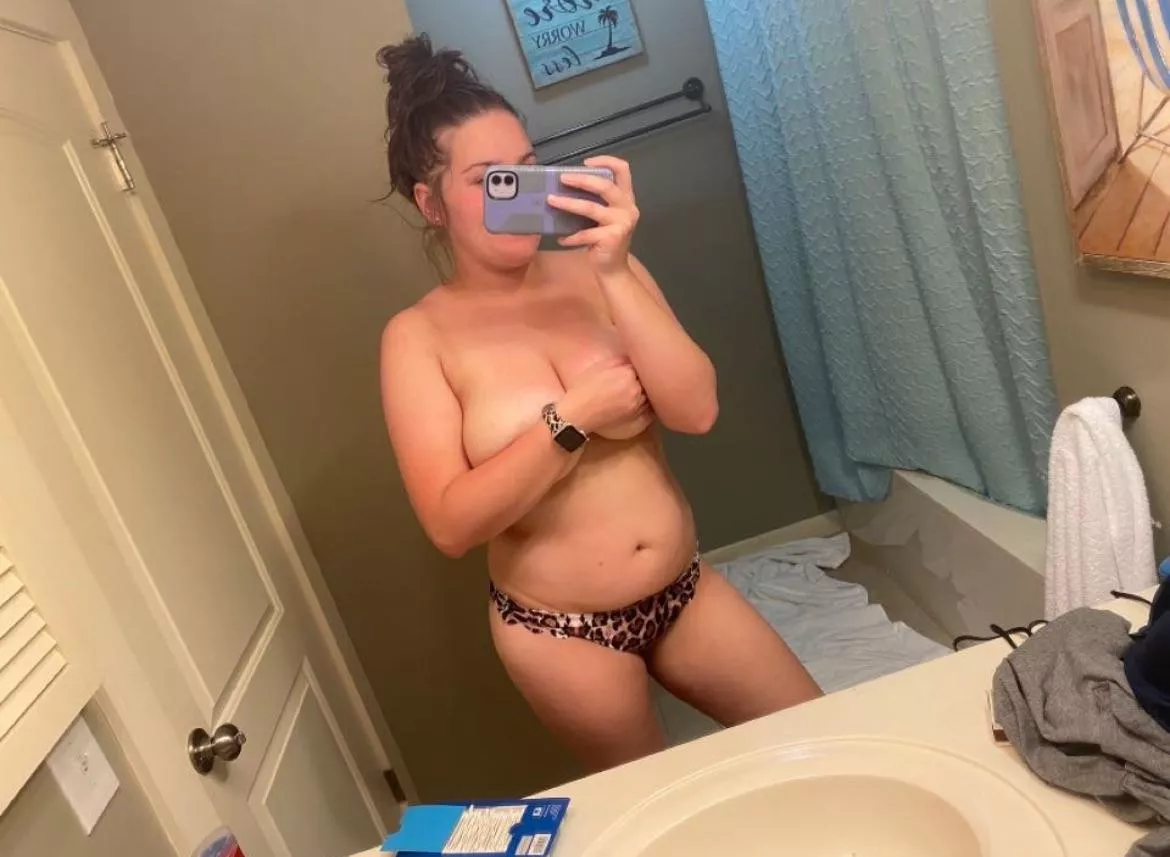 Horny Sunday posted by Best-Instance-3762