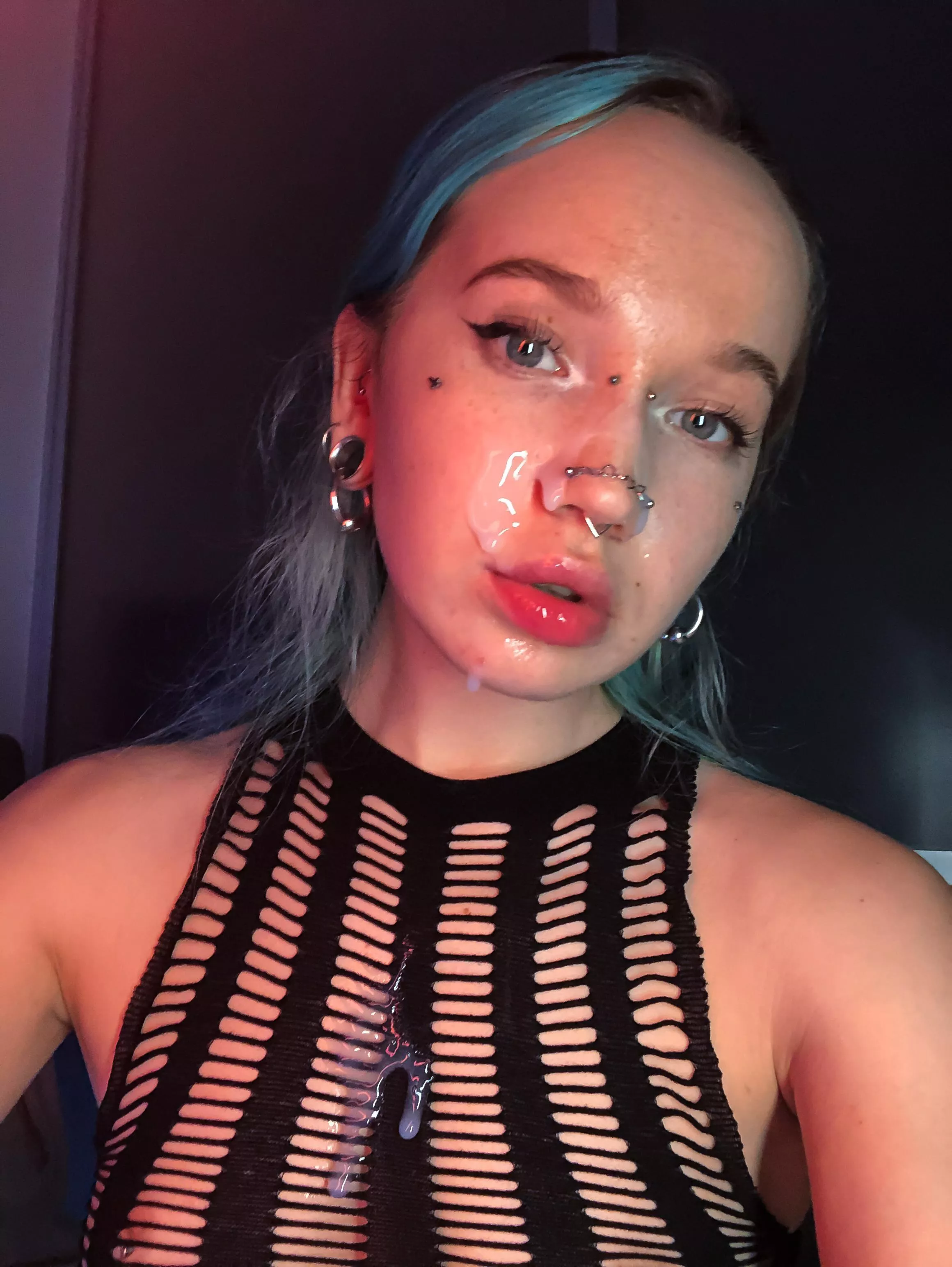 I got another load of cum on my face posted by Scarletty62