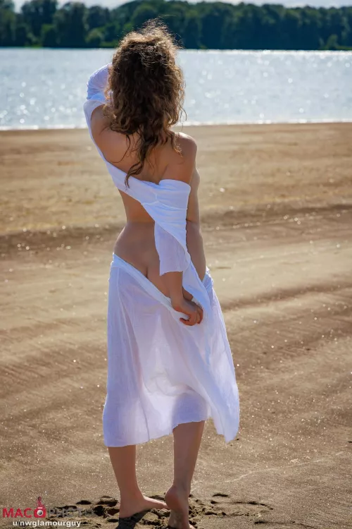 Jessa Ray Muse on the Shore by nwglamourguy