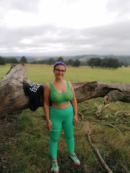 My favourite hiking top 😜😜💚💚💚 by Ok_Sample9234