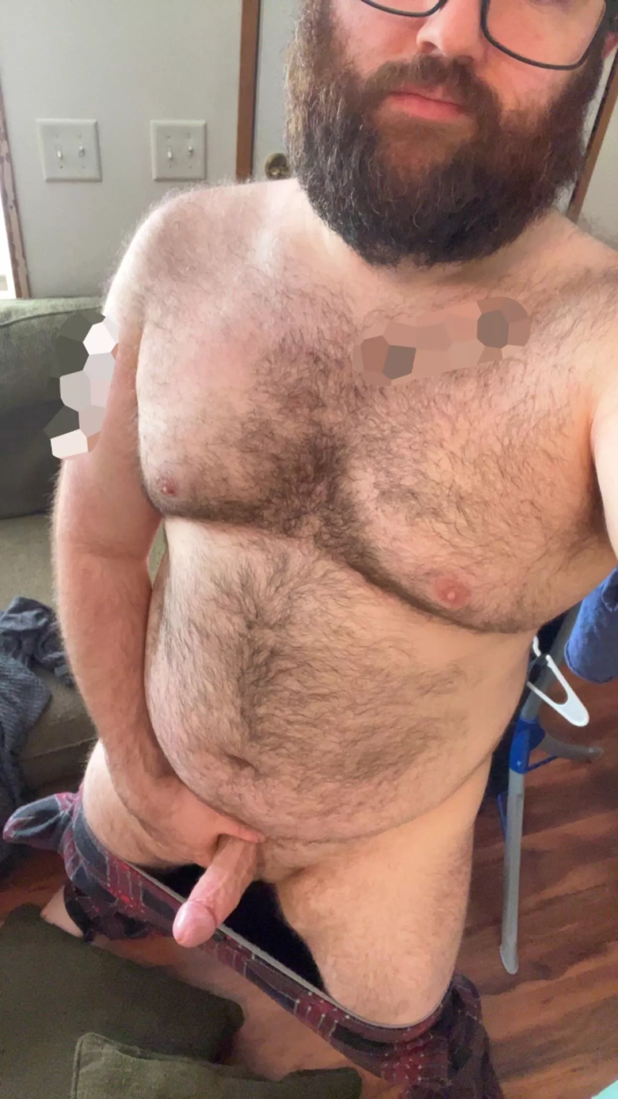 Need the kind of head that has you dropping to your knees in the middle of the living room because you can’t wait another second posted by studmuttreturns