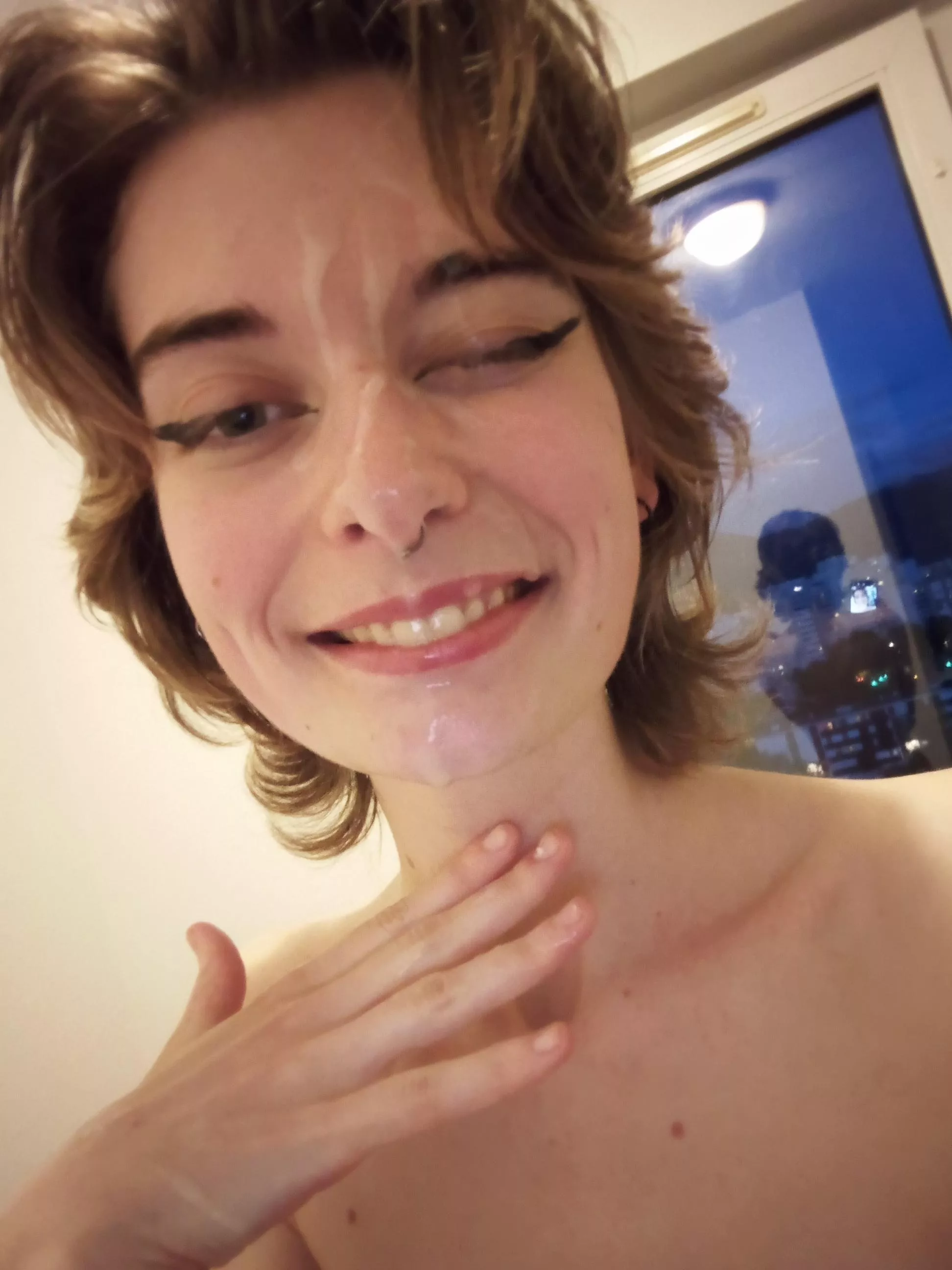 Pretty makeup <3 posted by Polly_dolly_doll