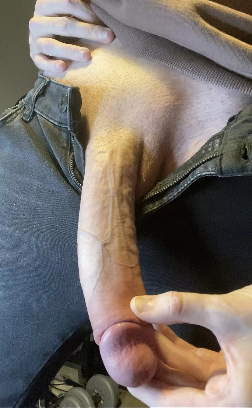 So much length.. 👀😉🍆 posted by Adamishungx
