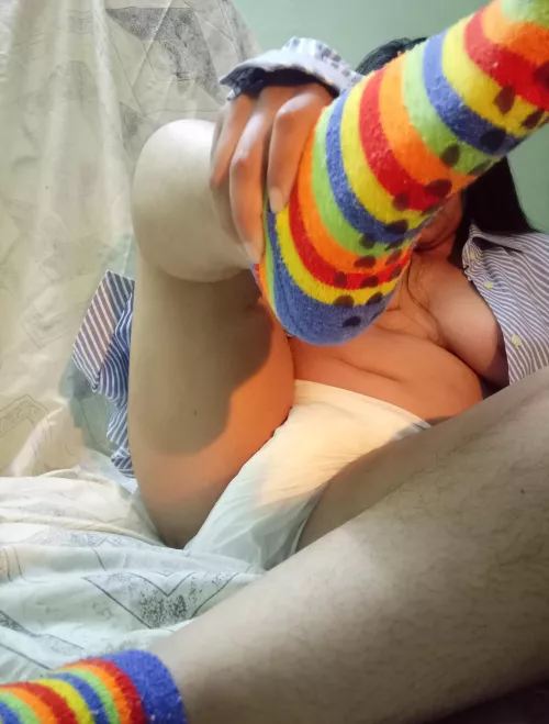 Babygirl carelessness (actually it was on purpose) by babienana