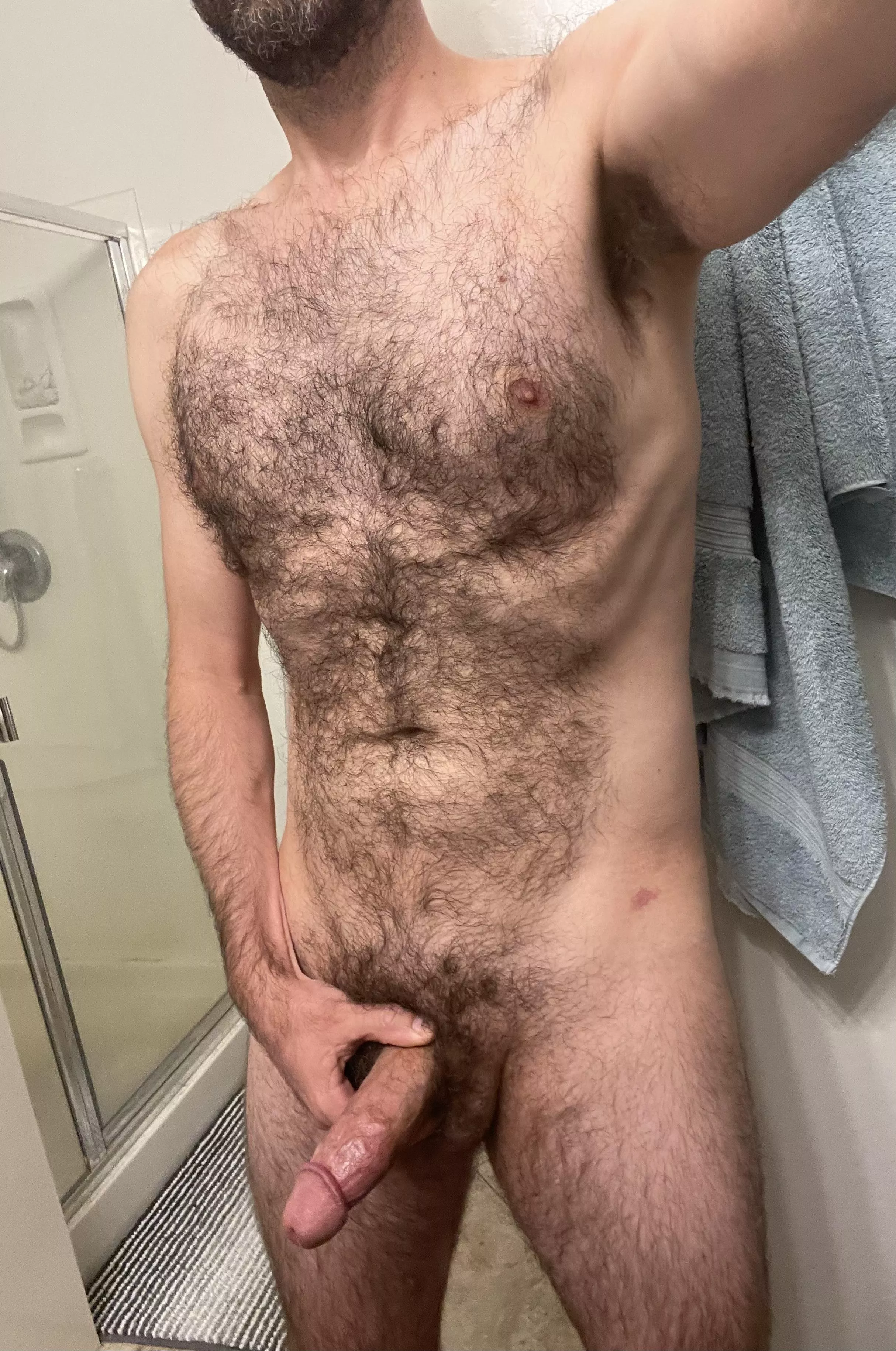 Daddy hasn’t cum in days. What’re you doing about it? posted by Gayyyfun