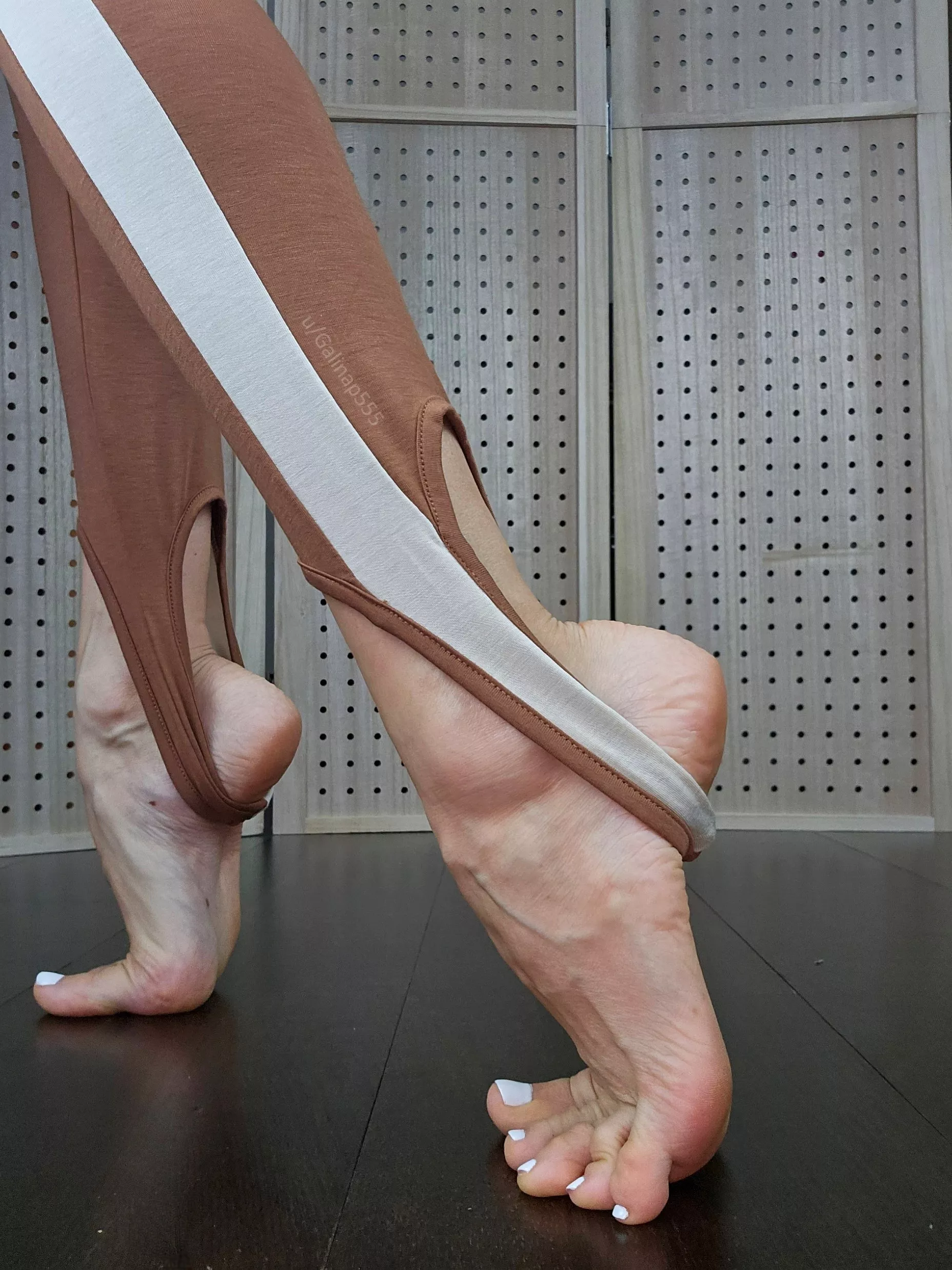 Do you like feet in stirrups? posted by Galinap555