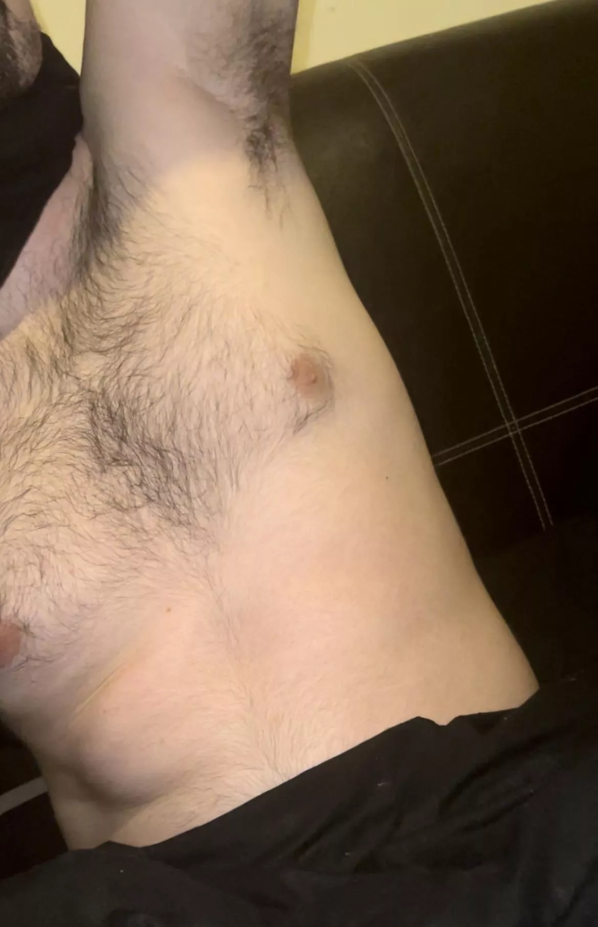 Do you like this one?💪🏼💦 Dms open😈 posted by HungYoungAlpha-