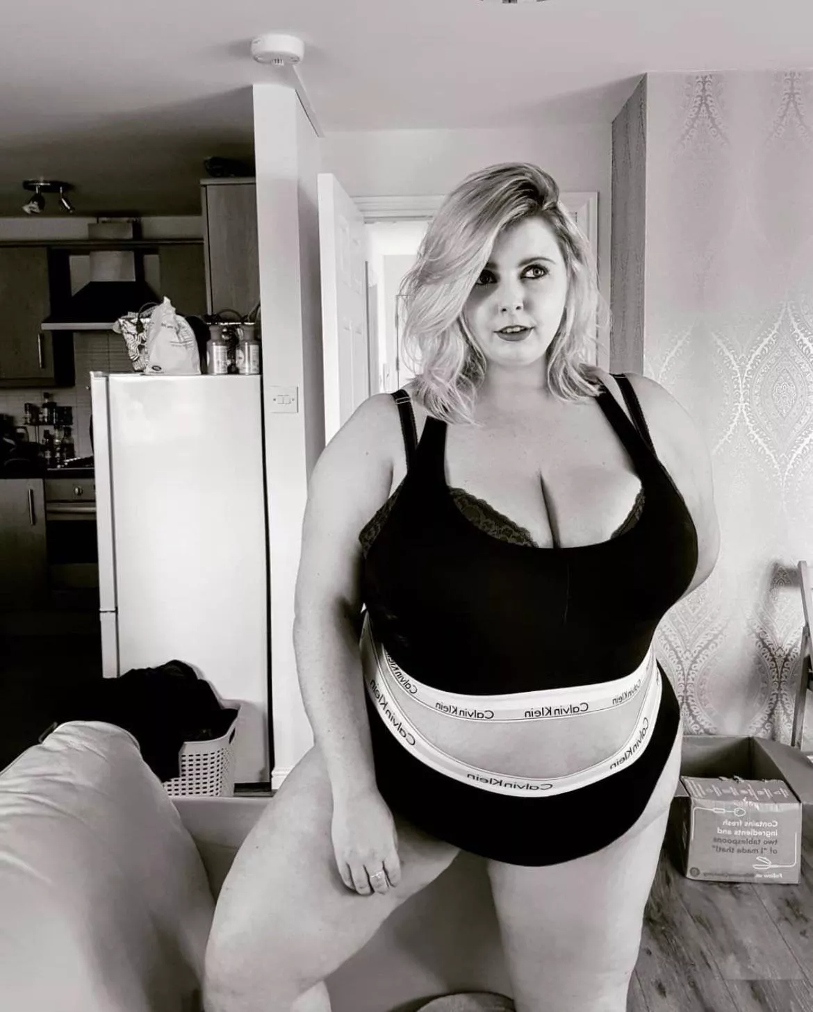 Felt cute in this 🥹🙈 posted by RoundConcept8659