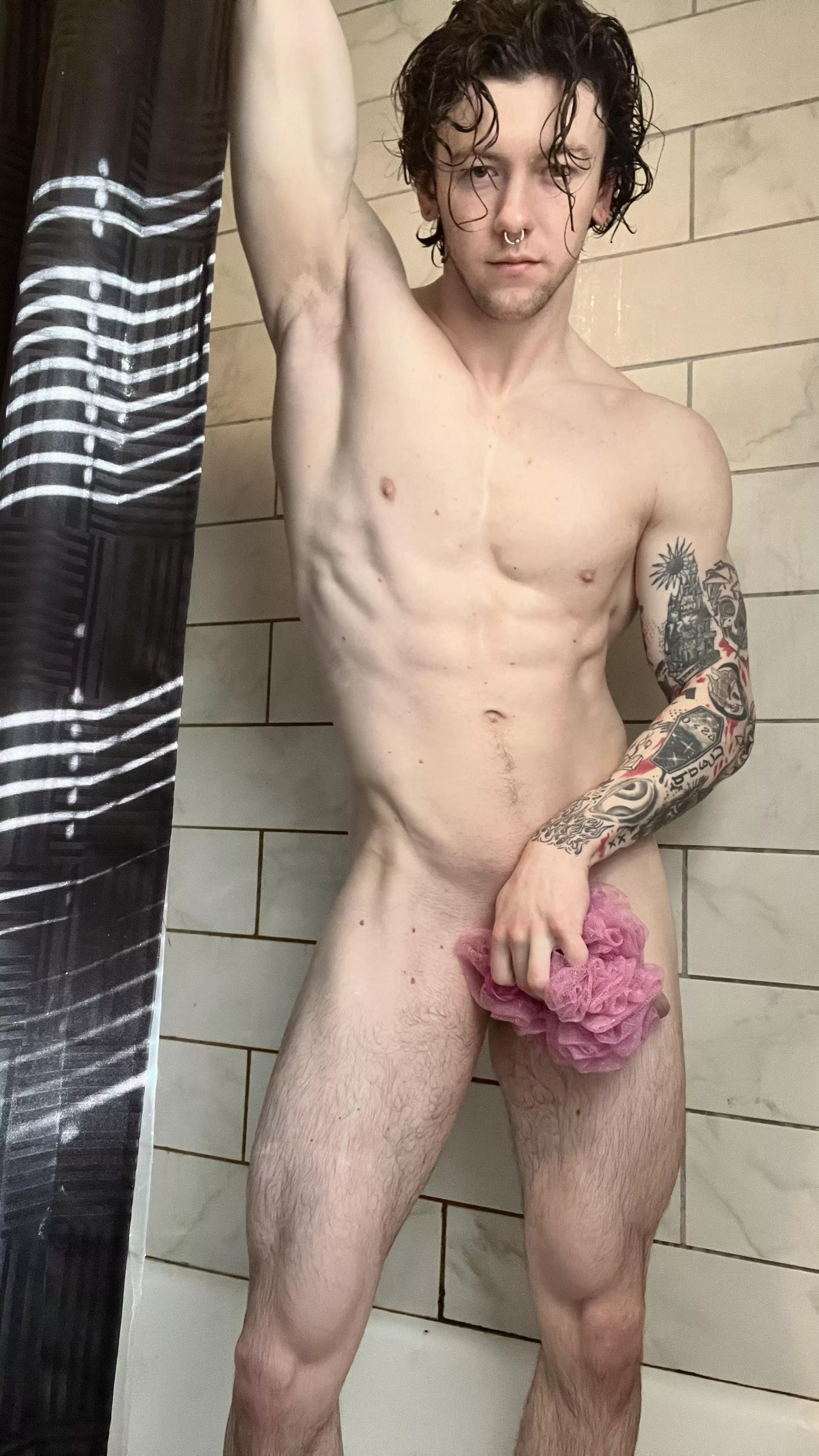 Hop in 💦 posted by sadandhydrated_97