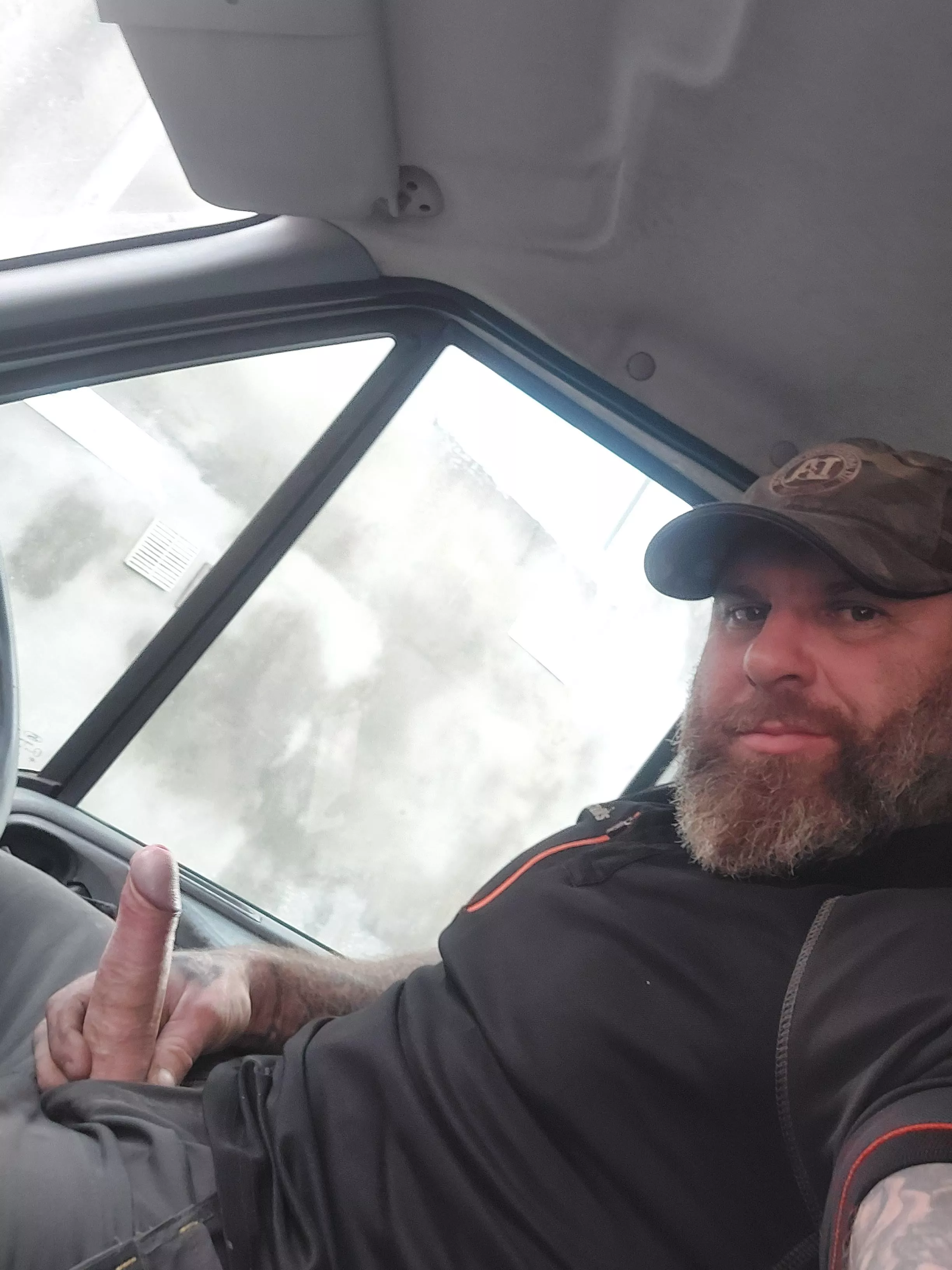 Horny at work posted by daddy5147