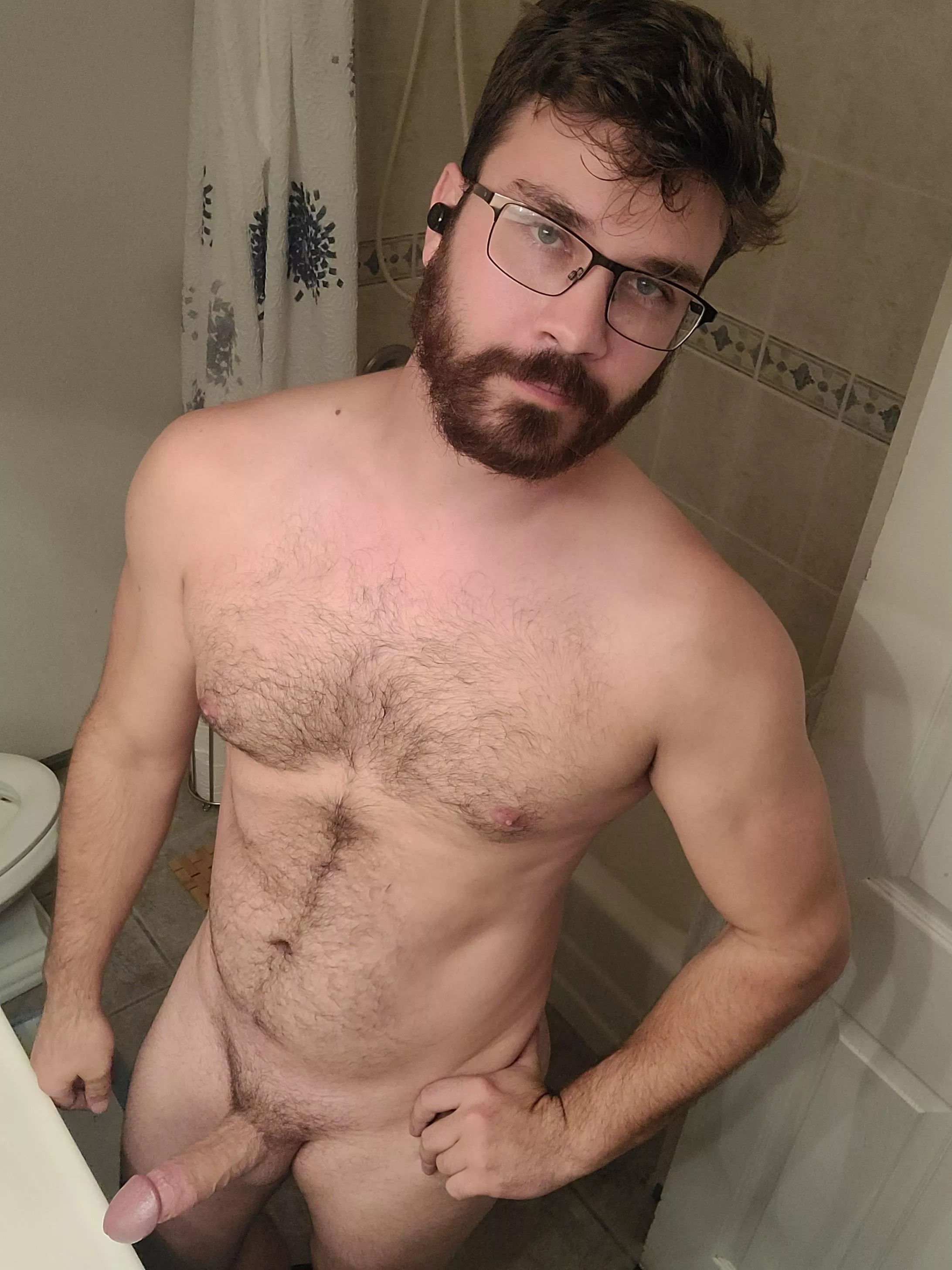 How do you like my figure? posted by decherd