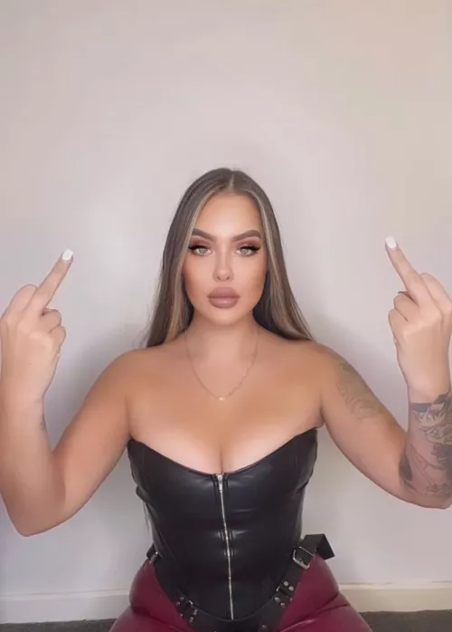 I look rough and dominant by Robyn_inked