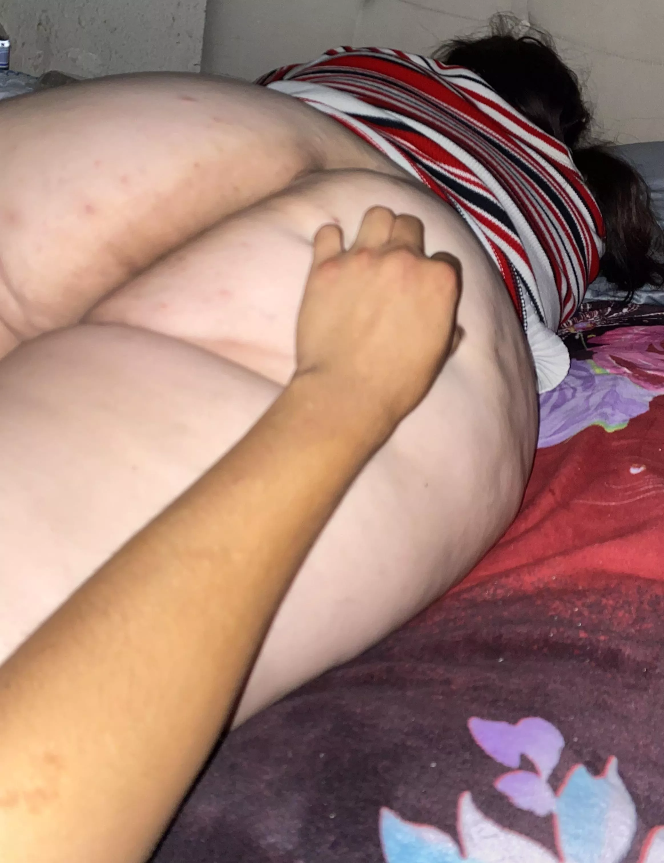 I love her ass posted by Positive-Fish-7376