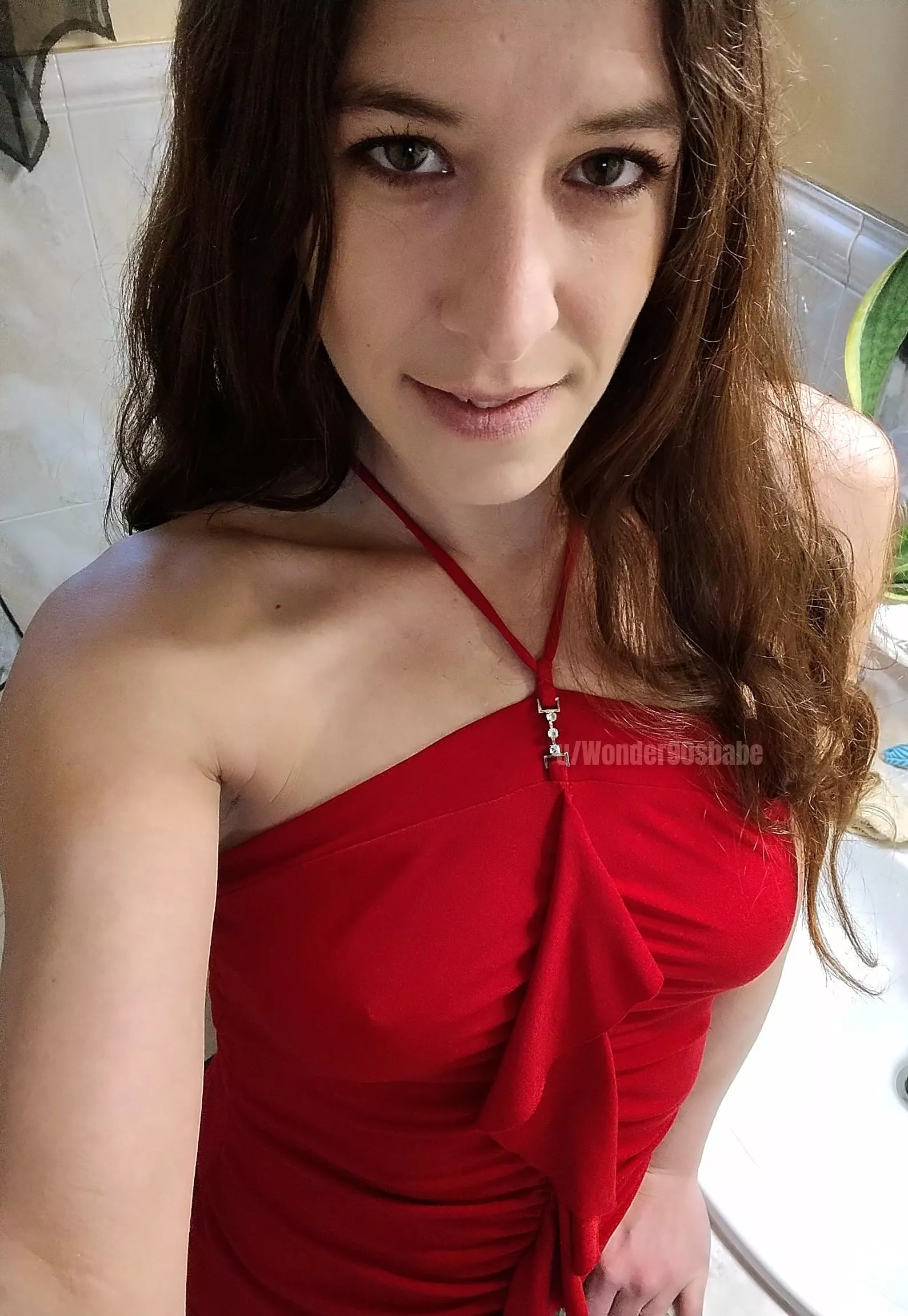 I Wore no Bra and I want you to Look posted by Wonder90sbabe