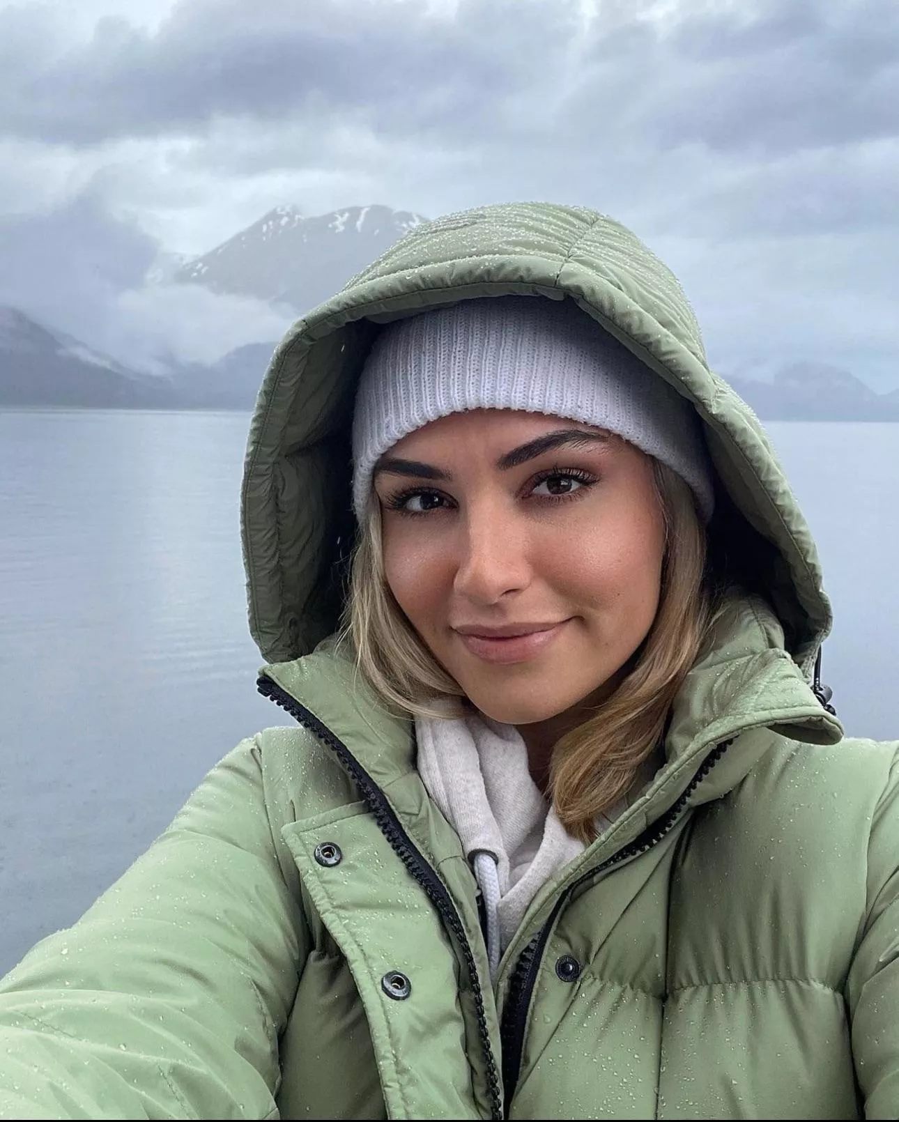 Katrina Leeanne posted by Isabella_Lauren_Cuck