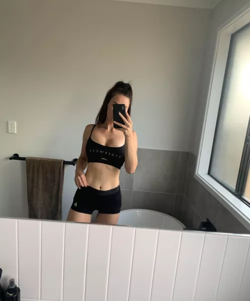 Morning 👋🏻 by annamays91