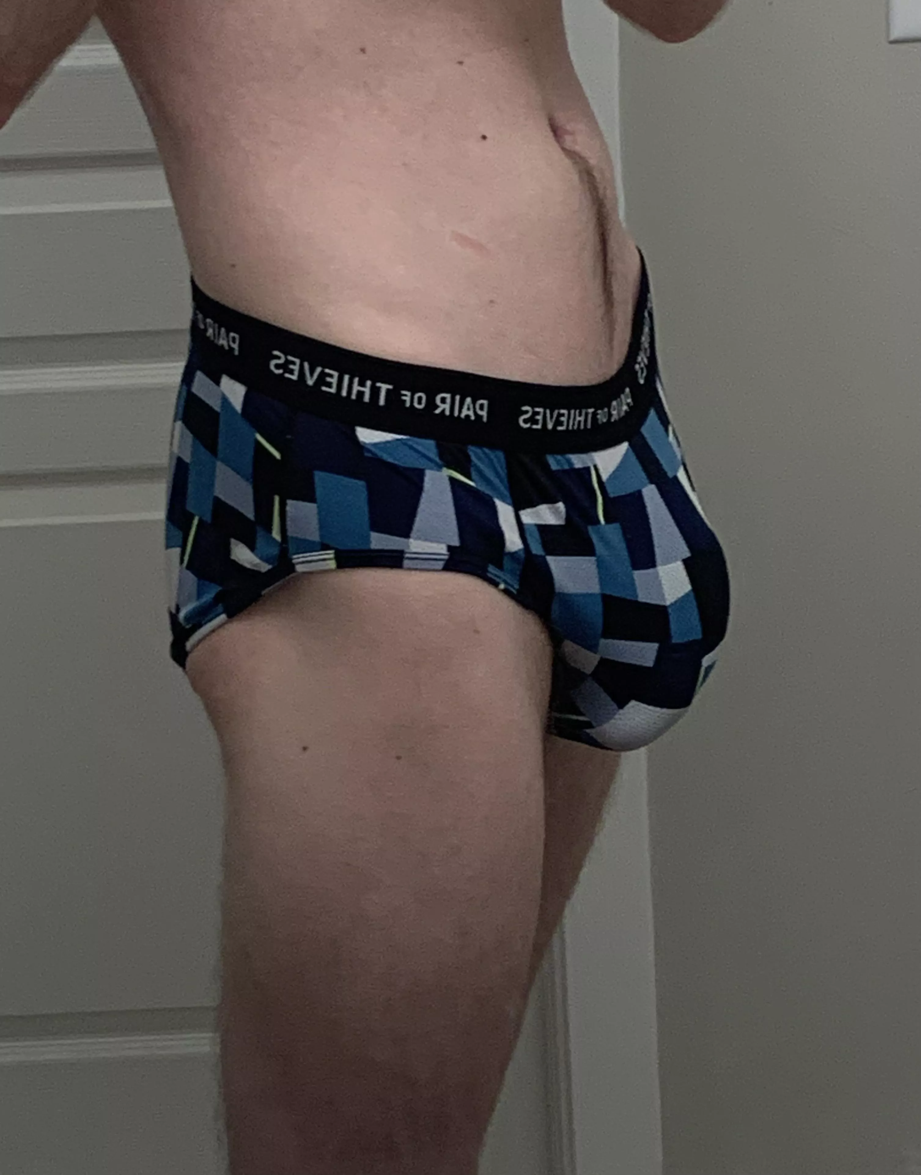 My soft bulge. DMs Open posted by Electronic-Test-1376