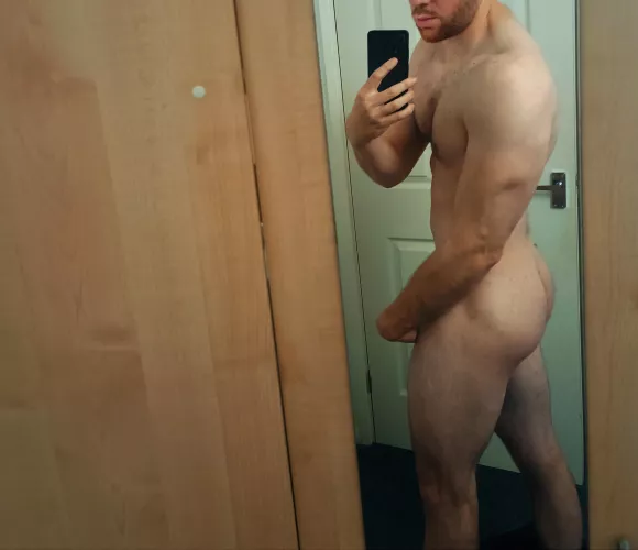 Side view?(M 30) by Altruistic_darwin