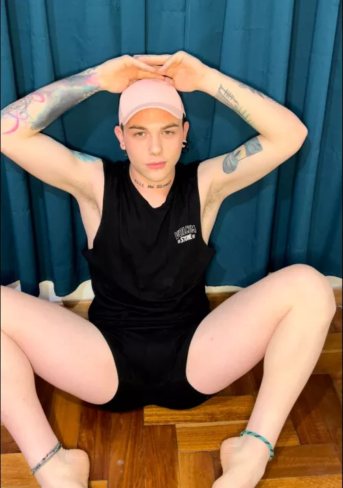 So you want to play with my armpits? by IamGiovanni95