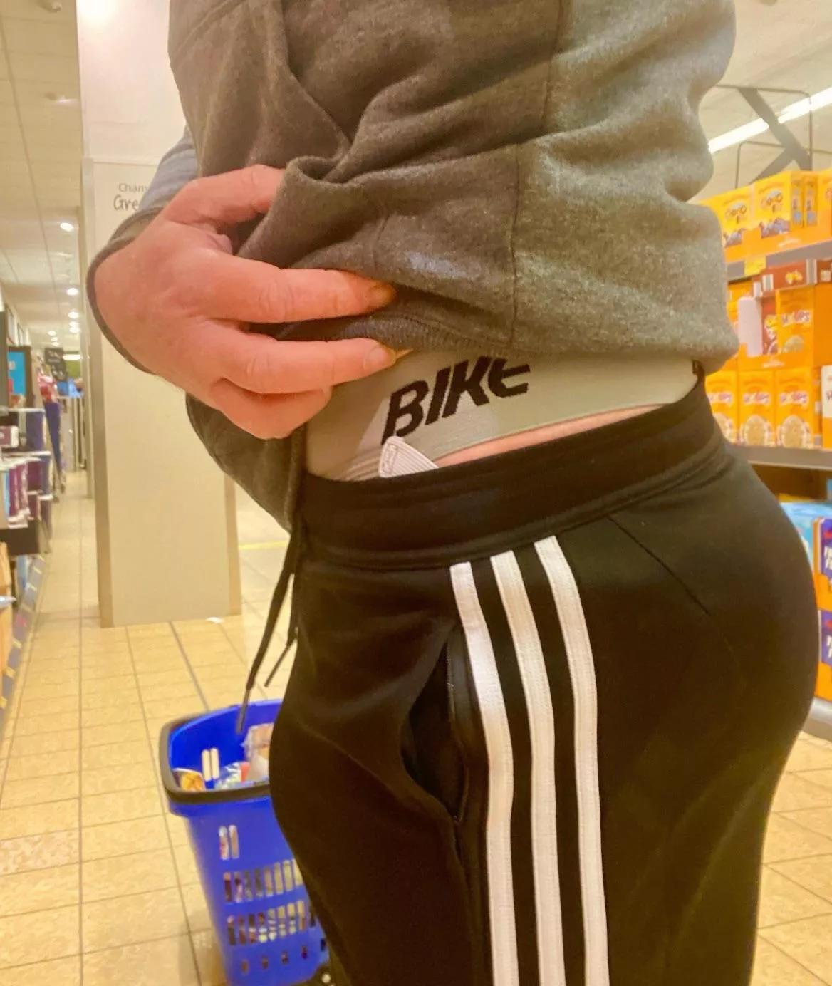 Today’s jockstrap, a classic 🍑 posted by prospecttop